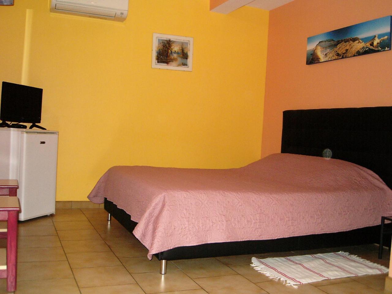 Mas Aurelia Frejus