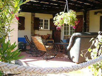 Mas Aurélia Bed & Breakfast 2*