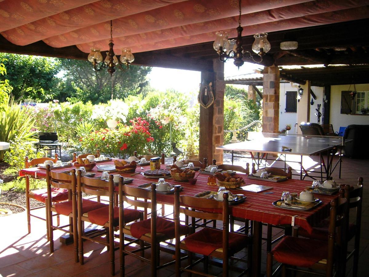 Mas Aurélia Bed & Breakfast 2*